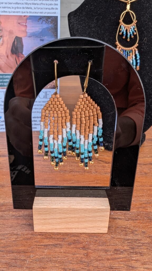 Valdyria - Mini Boucles d’Oreilles Nilyra Maria Bronze