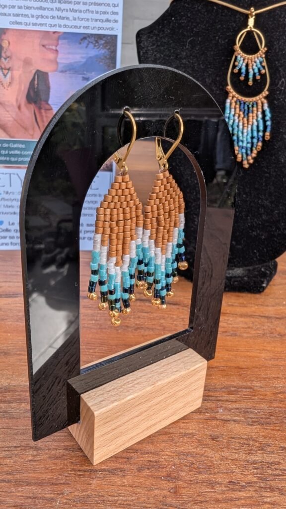 Valdyria - Mini Boucles d’Oreilles Nilyra Maria Bronze