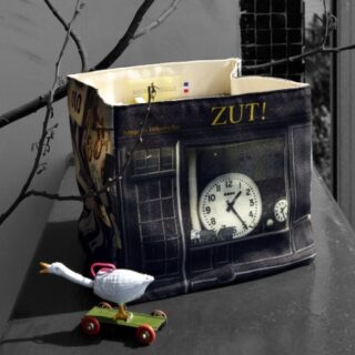 Boite de rangement Zut ! antiquités industrielles par la marque Maron Bouillie Maron Bouillie - Boite de rangement Zut ! antiquités industrielles