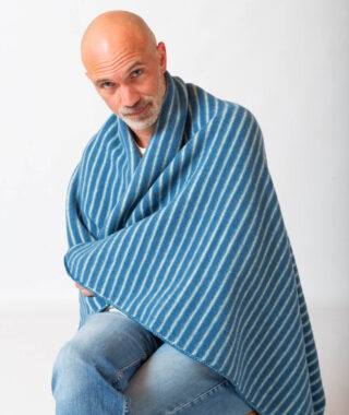Plaid tricoté en laine mérinos- Coloris rayés par la marque Ardelaine Ardelaine - Plaid tricoté en laine mérinos- Coloris rayés