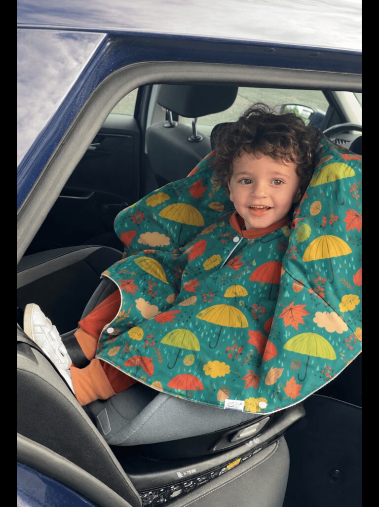 Les Mômes des Dômes - Poncho avec ouverture spécial voiture approuvé par Sécurange - Autumn