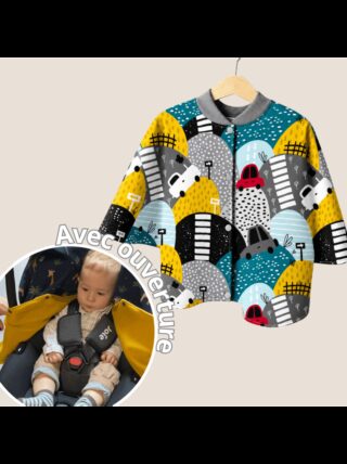 Poncho avec ouverture spécial voiture approuvé par Sécurange – Simon par la marque Les Mômes des Dômes Les Mômes des Dômes - Poncho avec ouverture spécial voiture approuvé par Sécurange – Simon