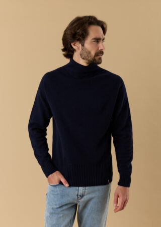 Pull Julian Bleu Minuit par la marque Montlimart Montlimart - Pull Julian Bleu Minuit