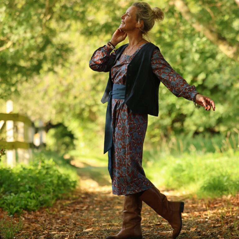 Quintessence - Robe Adélaïde — Coton imprimé Prairie cuivrée – XXL