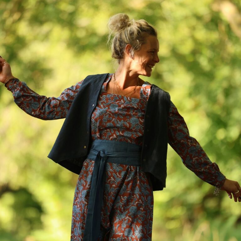 Quintessence - Robe Adélaïde — Coton imprimé Prairie cuivrée – XXL