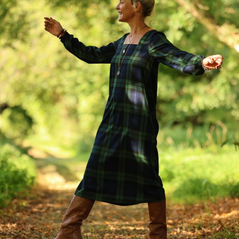 Quintessence - Robe Adélaïde — Tartan vert sapin – L