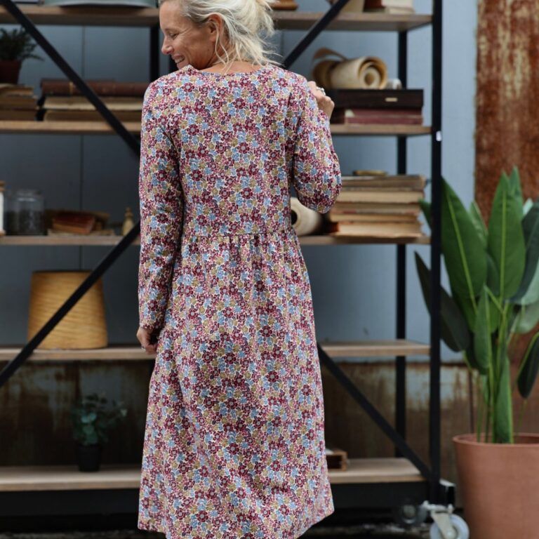 Quintessence - Robe Edmée — Velours milleraies Jardin d'opale – XXL