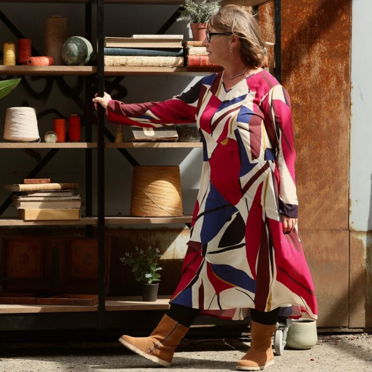 Quintessence - Robe Edmée — Viscose imprimé Arty – XXL