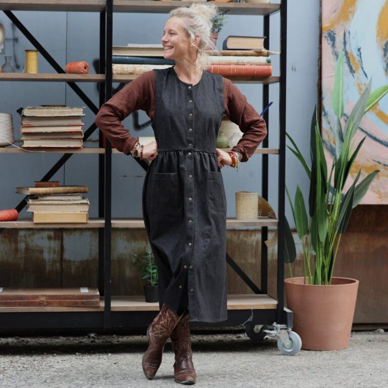 Quintessence - Robe Pauline — Jean noir – XXL