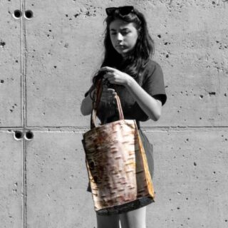 Sac Bois – Défilés d’écorces par la marque Maron Bouillie Maron Bouillie - Sac Bois – Défilés d’écorces