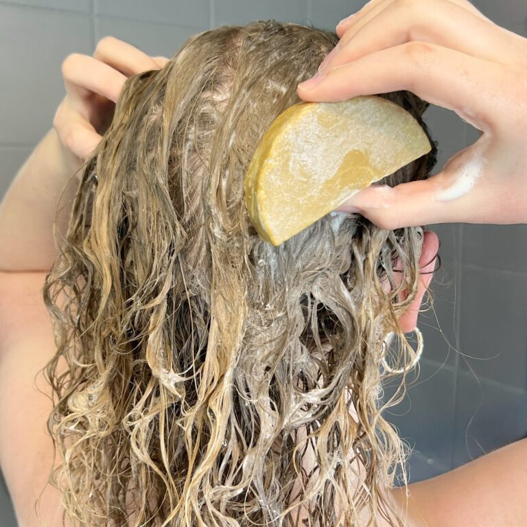 Comme Avant - Shampoing solide cheveux secs ou abimés à l'huile d'argan - Version 2 – 1 demi-pain - 210g