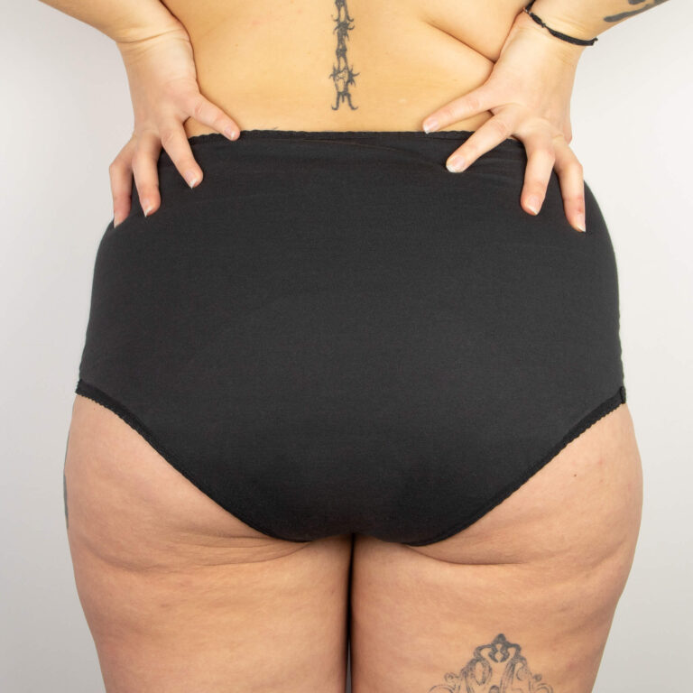 Comme Avant - Shorty menstruel absorbant en coton bio - Version 1 – 3 shorties + 1 pochette offerte / Dentelle / Taille XXL