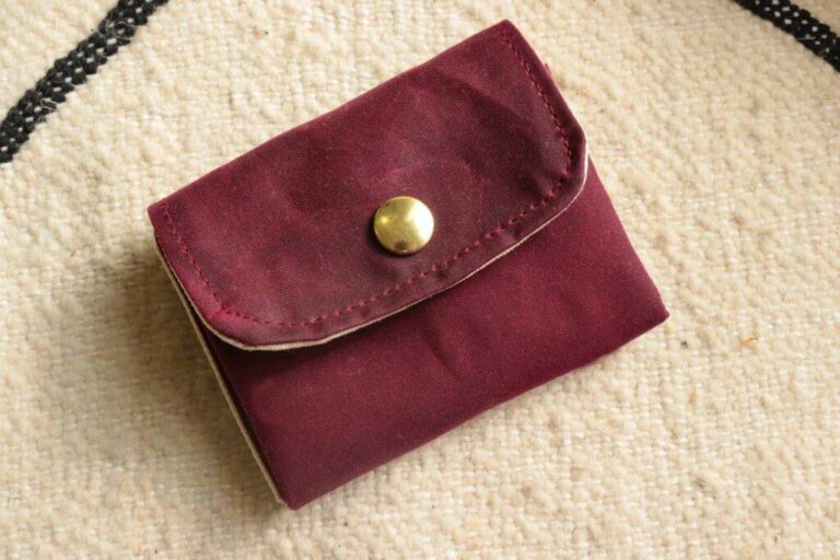 Maison Mallow - Mini Portefeuille En Coton Enduit Imperméable Lie de Vin