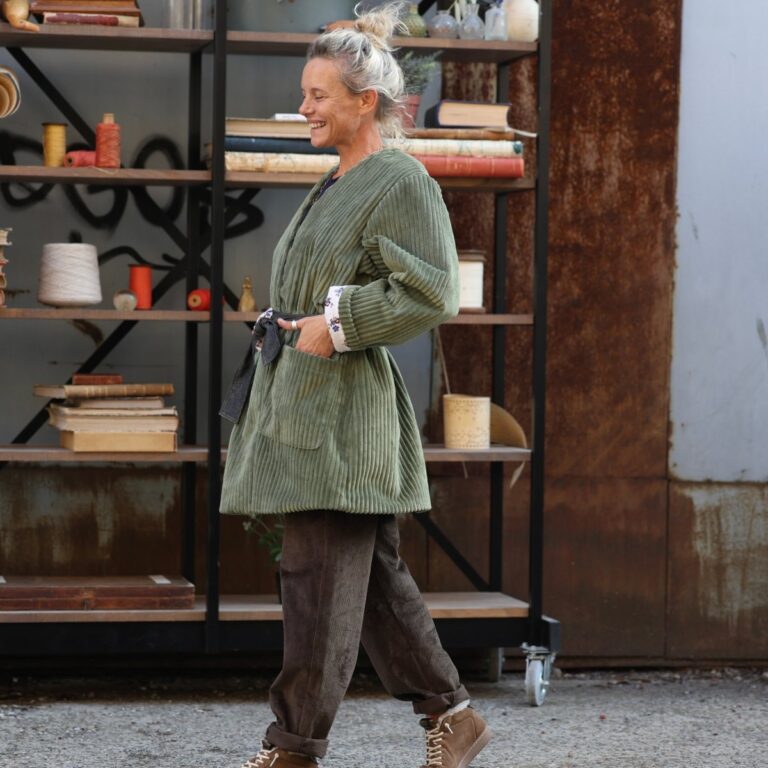 Quintessence - Veste Elvire Vert kaki – Taille unique