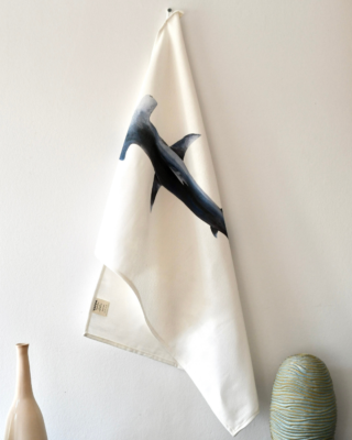 Varek Illustrations - Torchon 100% coton : Le Requin Marteau