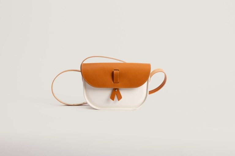 Monébari - Les sacs made in France - Sac à bandoulière - en gomme et cuir - blanc