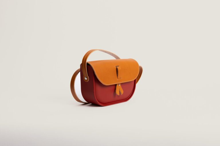 Monébari - Les sacs made in France - Sac à bandoulière - en gomme et cuir -rouge