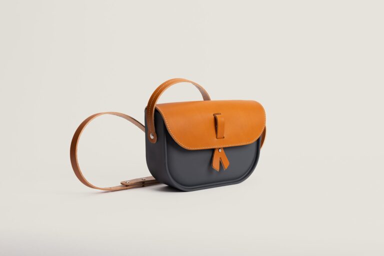 Monébari - Les sacs made in France - Sac à bandoulière - en gomme et cuir - gris anthracite