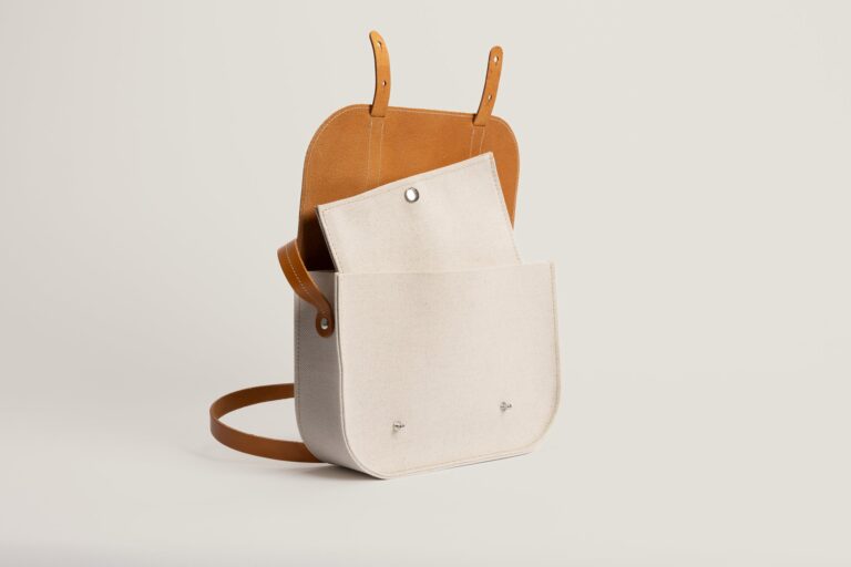Monébari - Sac besace en toile et cuir - lin et coton