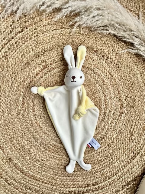 Les Petites Maries - Doudou PITOLA - Lapin