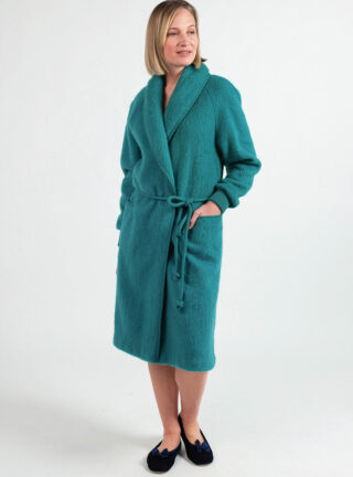 Robe de chambre femme laine pyrenees 7/8 vert opale par la marque MAISON SOLFIN MAISON SOLFIN - Robe de chambre femme laine pyrenees 7/8 vert opale