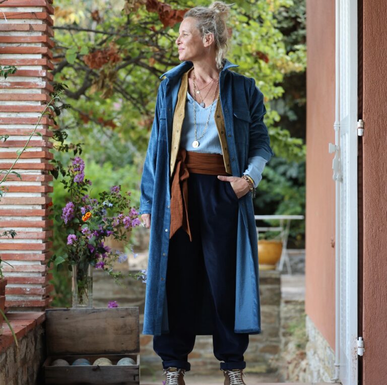 Quintessence - Robe Reine — Velours côtelé bleu officier – XXL