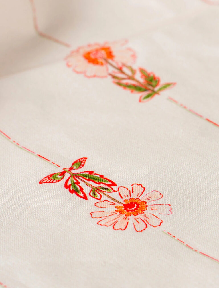 Maison Primavera - Bavoir en coton et lin à motif Marguerite - La Clé des champs