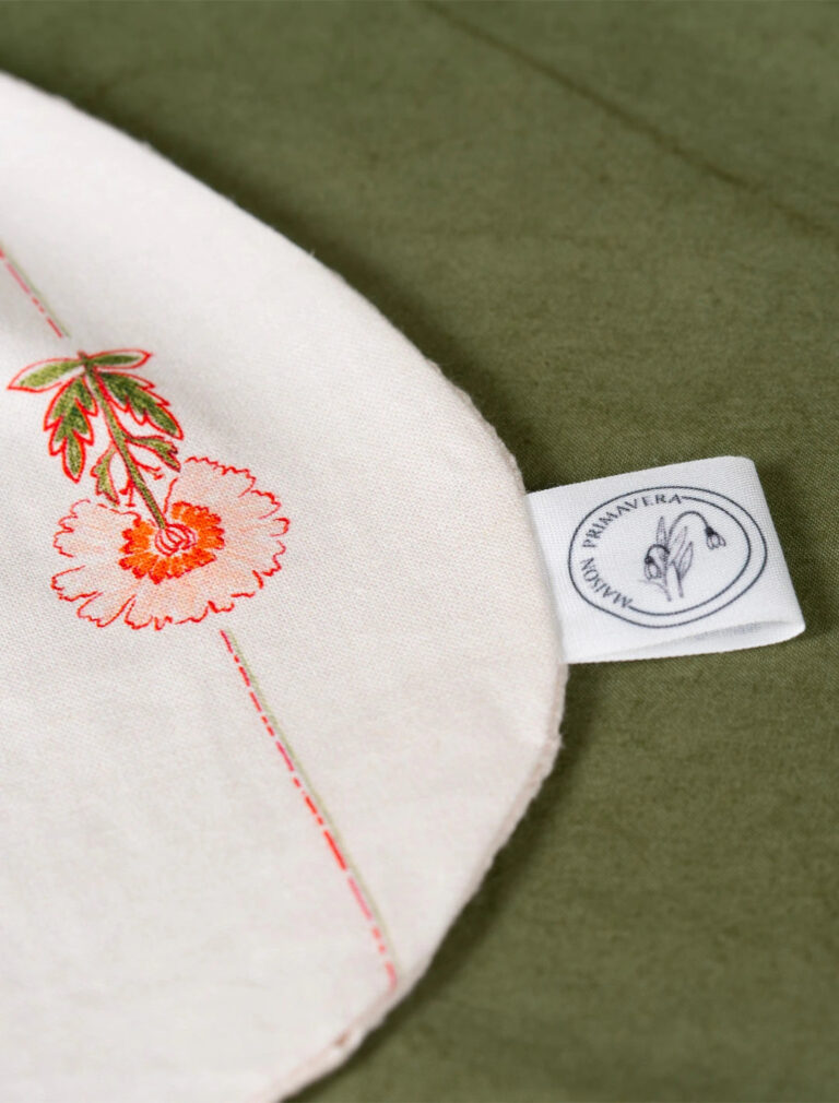 Maison Primavera - Bavoir en coton et lin à motif Marguerite - La Clé des champs