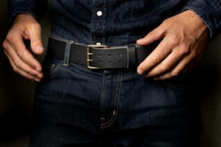 Ceinture de l’Atelier par la marque Couteaux Morta Couteaux Morta - Ceinture de l’Atelier