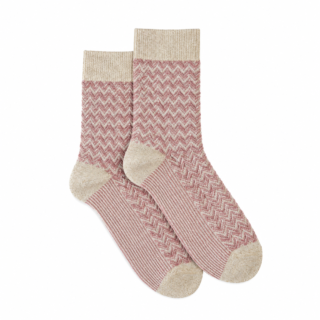 Les Chevrons – chaussettes femme – coton rose par la marque Maison Broussaud Maison Broussaud - Les Chevrons – chaussettes femme – coton rose