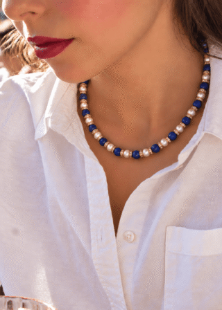 Collier Schachmatt Lapis Lazuli et Perles de Culture par la marque NEIJE NEIJE - Collier Schachmatt Lapis Lazuli et Perles de Culture