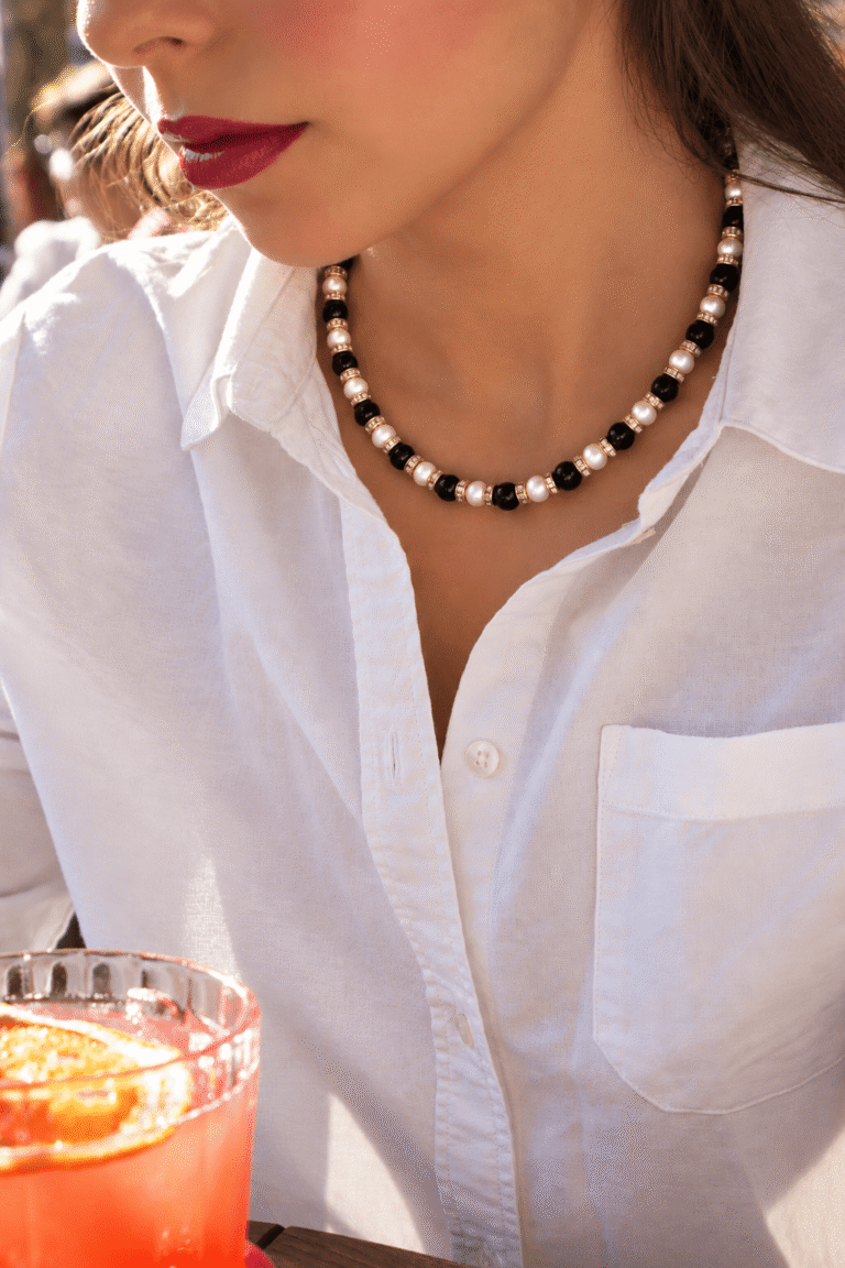 NEIJE - Collier Schachmatt Onyx et Perles de Culture avec Diamants – 50 cm + extension de 5 cm