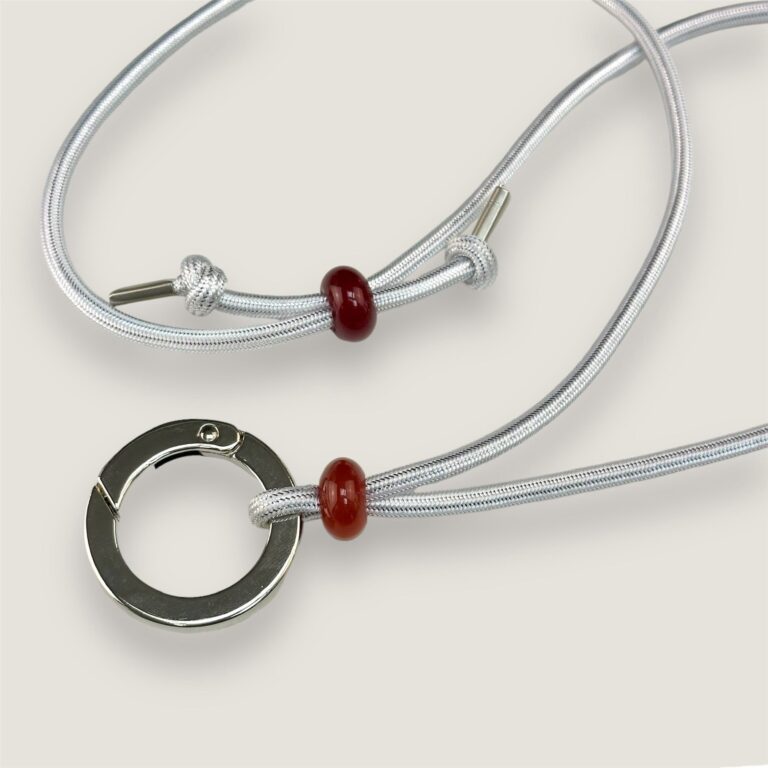 Atelier BALTUS - Collier Eve Porte-lunettes en coton métallisé – Noir / Doré / Petit mousqueton