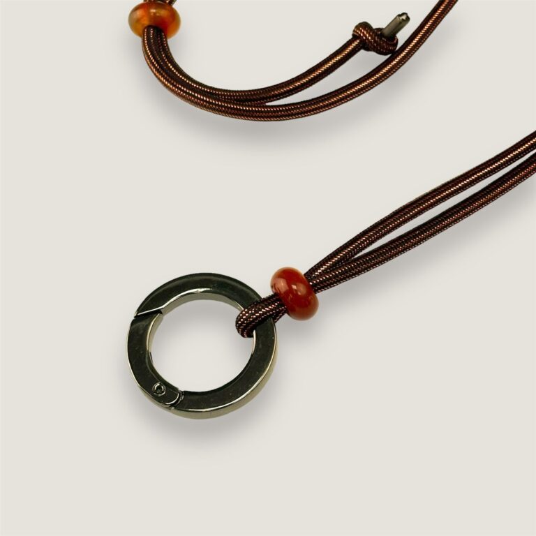Atelier BALTUS - Collier Eve Porte-lunettes en coton métallisé – Noir / Doré / Petit mousqueton