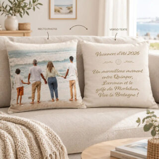 Coussin photo déco famille – Vos souvenirs prennent vie dans la maison par la marque L’Atelier BABY’SPHERE L’Atelier BABY’SPHERE - Coussin photo déco famille – Vos souvenirs prennent vie dans la maison