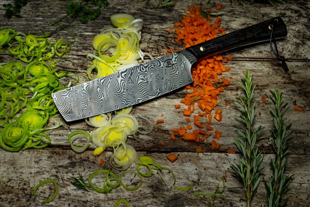 DSC 3583 1024x683 1 Couteaux Morta - Couteau de Chef Damas