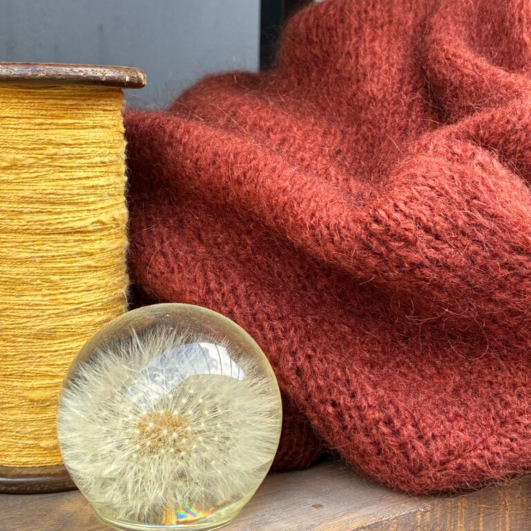 Quintessence - Gilet zippé à capuche Tulia — mohair écureuil – Taille unique