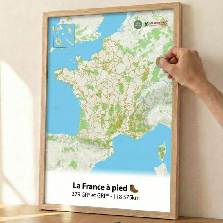 The Post Trace - Affiche randonnée - GR® à gratter - La France à Pied