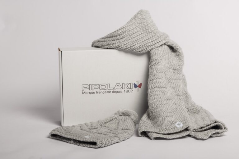 PIPOLAKI - Coffret Cadeaux Bonnet Delia X Cape Elini – bleu-roi