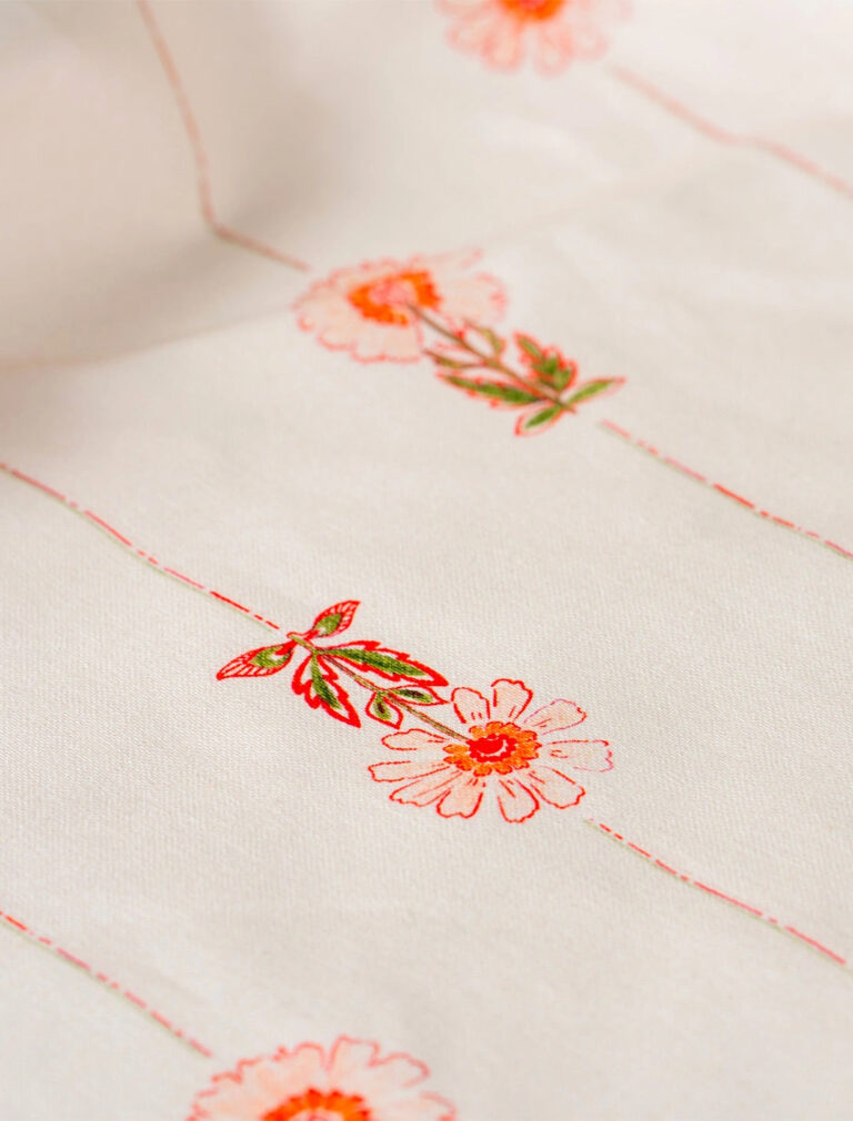 Maison Primavera - Nappe en coton et lin à motif Marguerite - La Clé des champs – Ø 160 cm