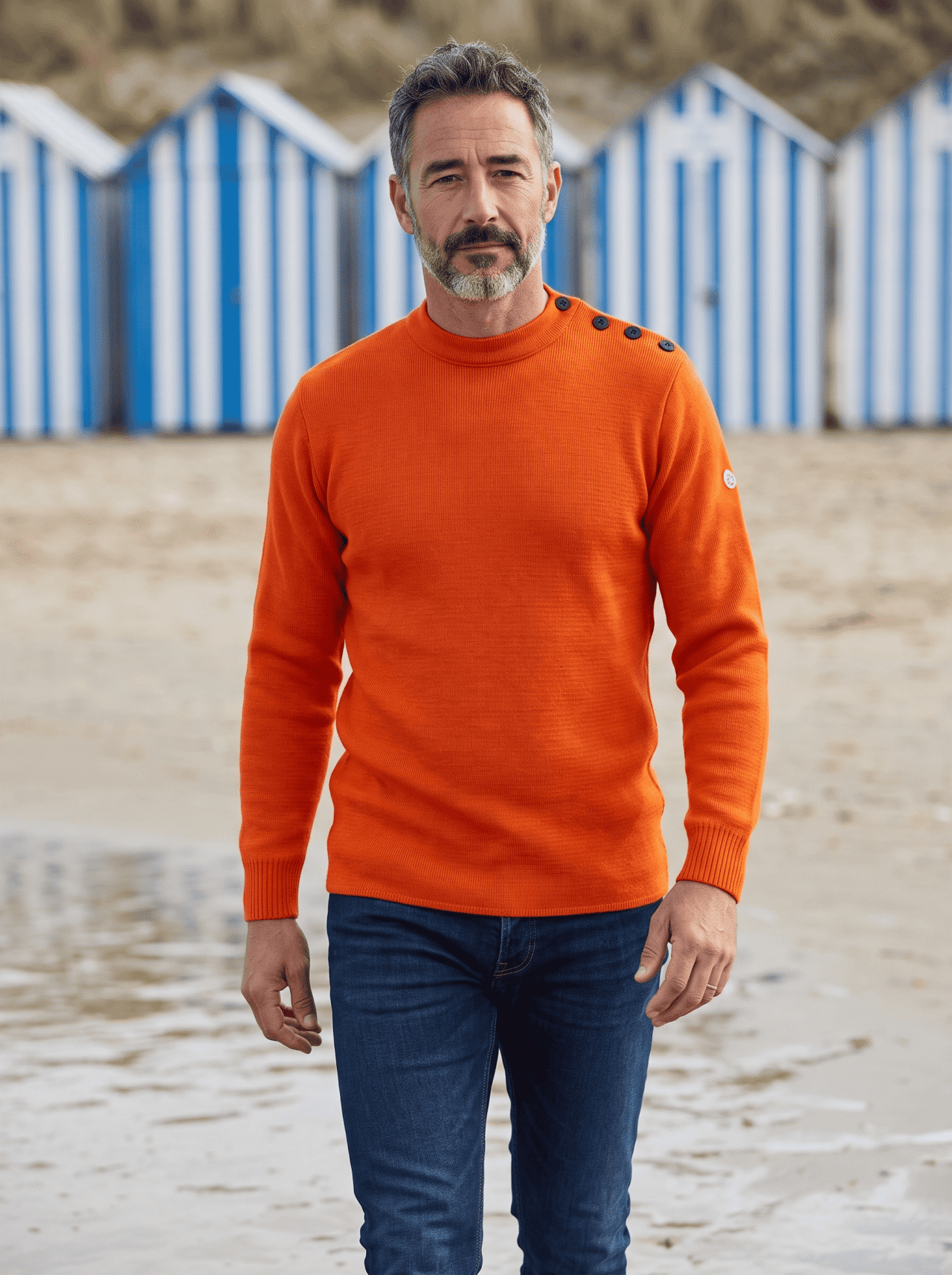 PETIT ERQUY homme orange buste1 Baie des Caps - Pull marin Petit Erquy 100% laine vierge – Bleu Jean / 0 (XXS)