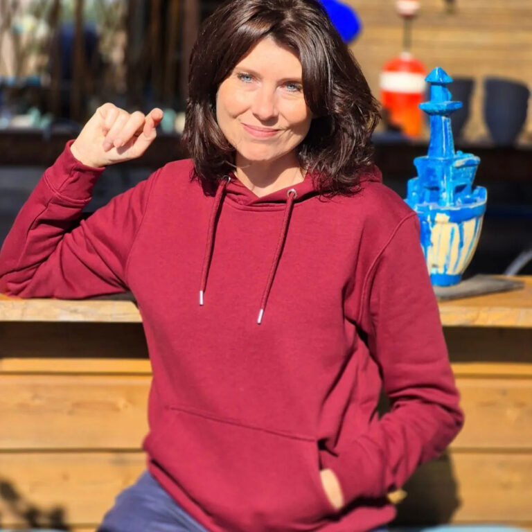 Sweat bordeaux femme a capuche made in france palaba 1 PALÂBA - Sweat bordeaux femme à capuche | Coton Bio – XL