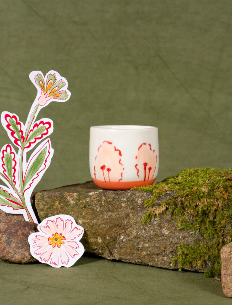 TASSE CAFE LA CLE DES CHAMPS MARGUERITE 1 Maison Primavera - Tasse à café en porcelaine à motif Marguerite - La Clé des champs