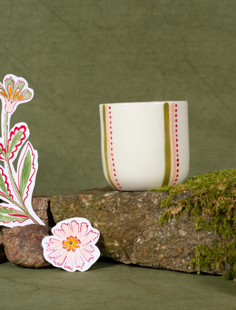 Maison Primavera - Tasse à thé en porcelaine à motif Lisière - La Clé des champs