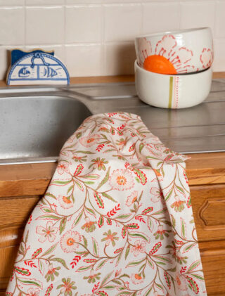 Torchon en coton et lin à motif Prairie – La Clé des champs par la marque Maison Primavera Maison Primavera - Torchon en coton et lin à motif Prairie – La Clé des champs