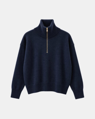 Pull Col Zippé Tsoliné – Navy par la marque Tricots Jean Marc Tricots Jean Marc - Pull Col Zippé Tsoliné – Navy