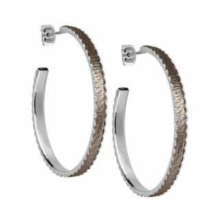 Boucles Créoles Cuir Métallisé par la marque Annah Cruz Annah Cruz - Boucles Créoles Cuir Métallisé