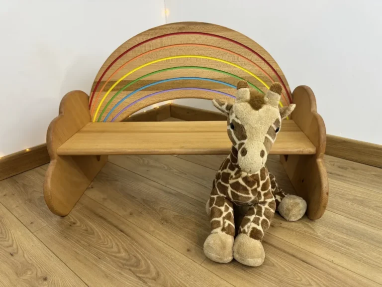 Sève et Copeaux - Banc pour enfant "Rêve coloré" - pièce unique n°2