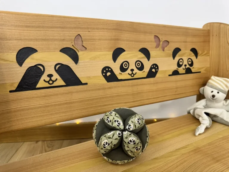 Sève et Copeaux - Banc pour enfant "Tendresse" - pièce unique n°1