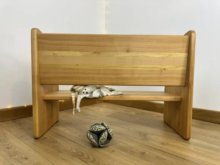 Sève et Copeaux - Banc pour enfant "Dédicace" personnalisable – autre essence ou composition multi essences